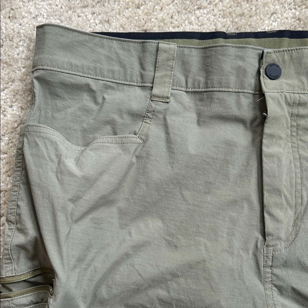 Orvis Men’s Cargo Shorts Tech Hiking 36 - Picture 3 of 5